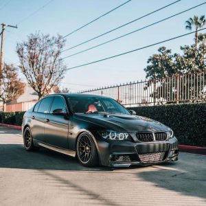 e90