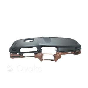 ایربگ داشبورد بی ام و F10